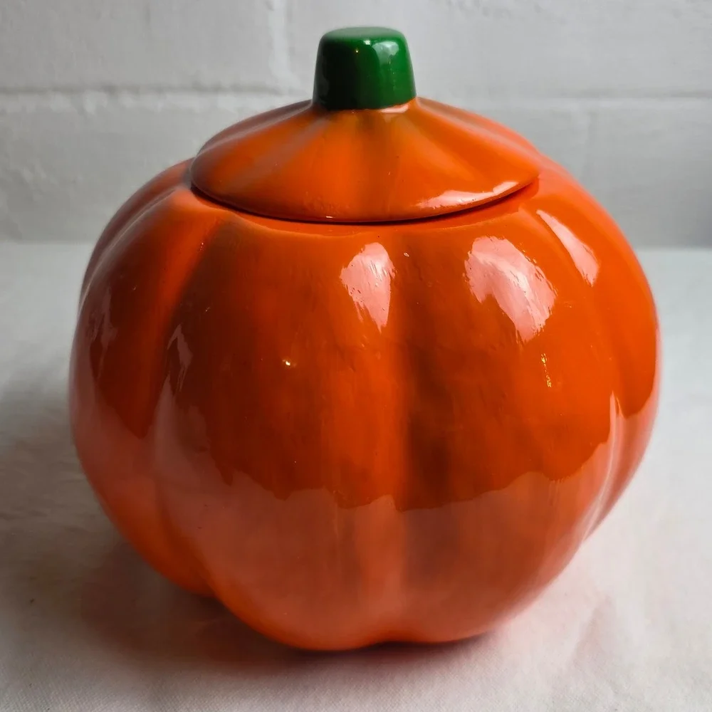 Halloween Jack-O-Lantern Ceramic Pumpkin Jar Lid Orange Glossy Whimsical Fall